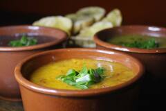 CALDO DE MANDIOQUINHA COM CARNE SECA (500ml)